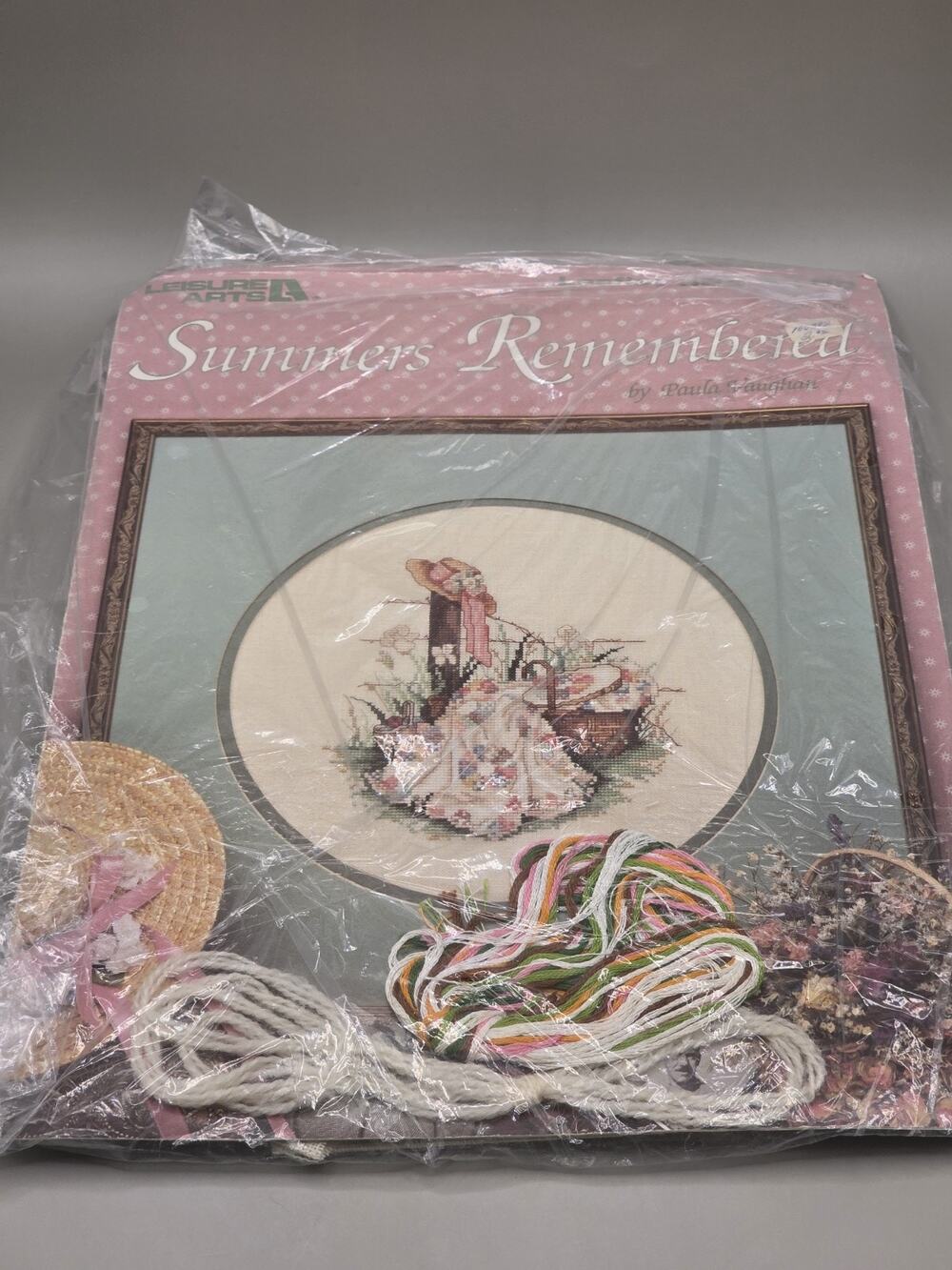 VTG Leisure Arts Summers Remembered Cross Stitch Kit Paula Vaughan 392